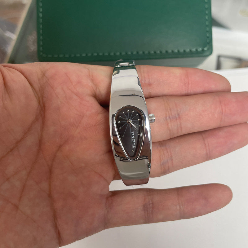 Y2k—water droplets