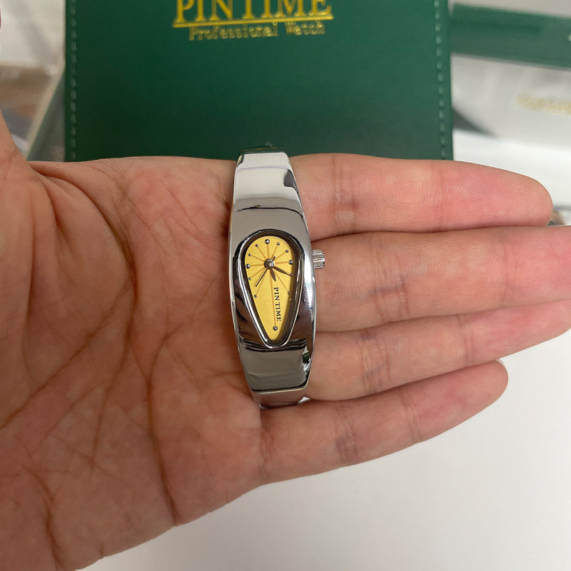 Y2k—water droplets